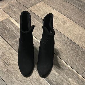 Chic Black Ankle Boots